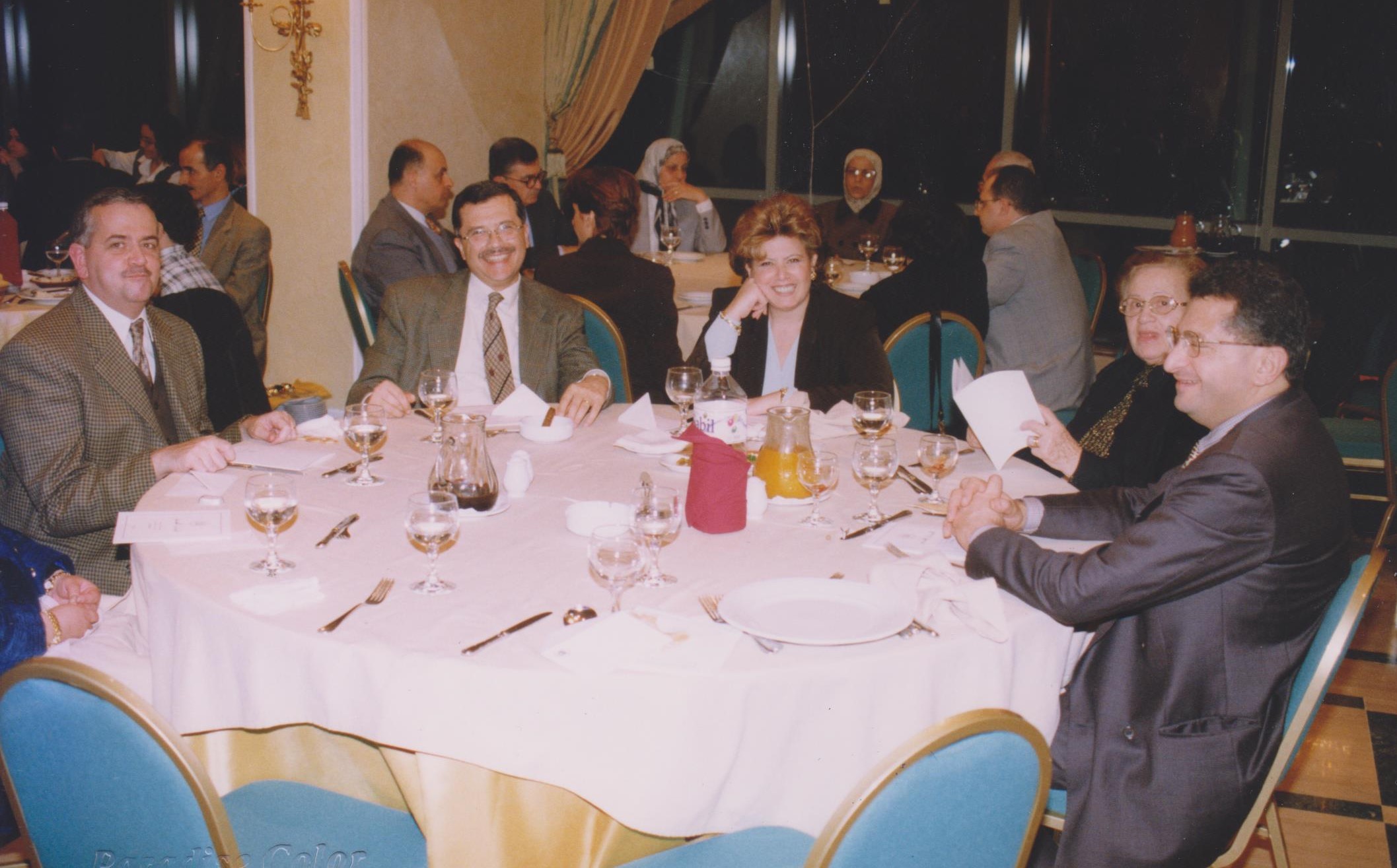 صورة من ألبوم 2001